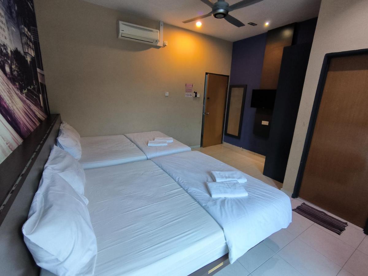 Golden Guest House Kuantan Kültér fotó